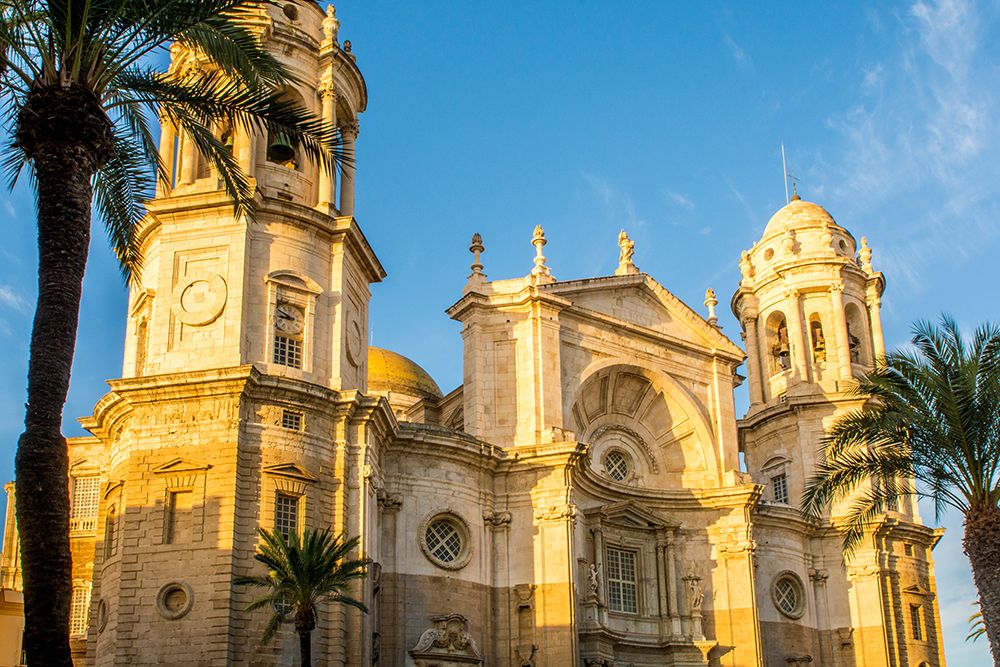Catedral de la Santa Cruz (Cathedral of the Holy Cross), Cadiz, Spain.